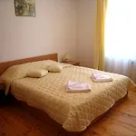 Hotel apartamentowy Four Leaf Clover To Rent