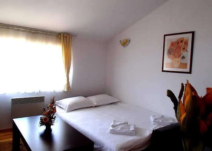 Four Leaf Clover To Rent 公寓式酒店 3*