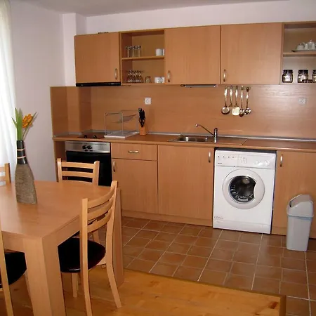 Four Leaf Clover To Rent バンスコ