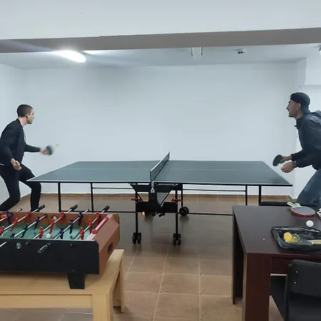 アパートホテル Four Leaf Clover To Rent バンスコ