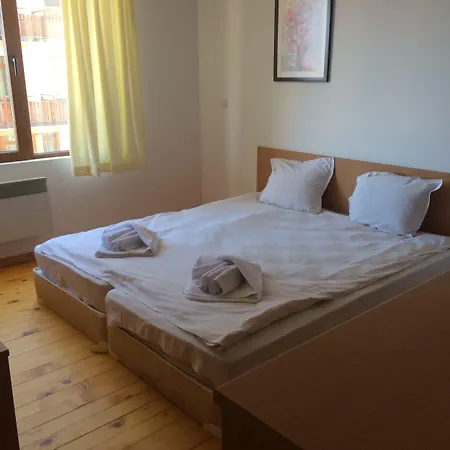 Aparthotel Four Leaf Clover To Rent