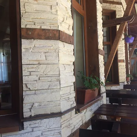 Aparthotel Four Leaf Clover To Rent 3*