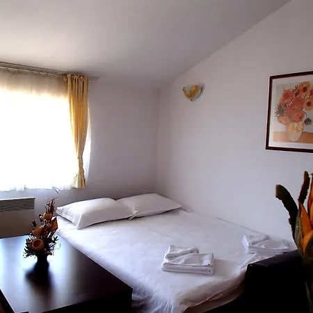 Four Leaf Clover To Rent Aparthotel 3*