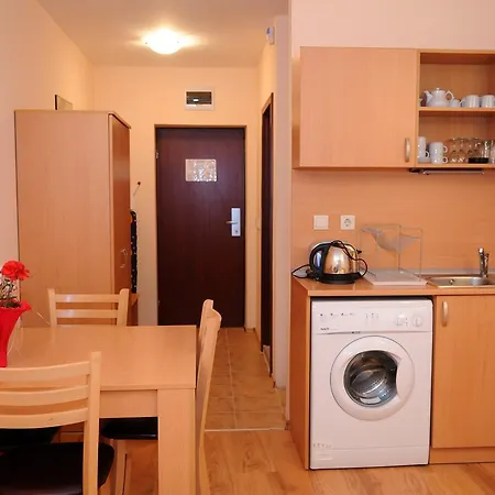 Four Leaf Clover To Rent Aparthotel 3*