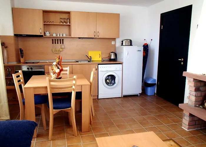 Four Leaf Clover To Rent 3* Μπάνσκο